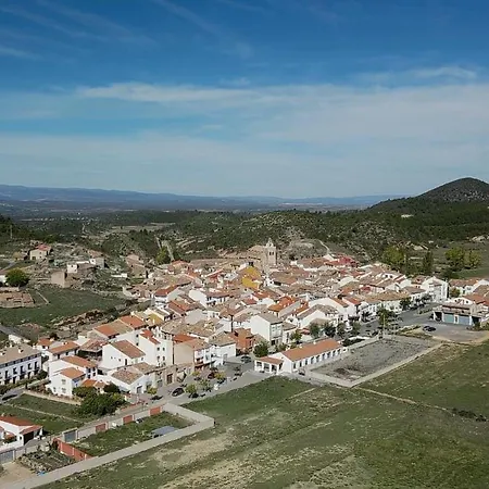 Casa La Cisterna * Pina de Montalgrao